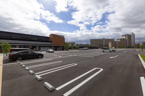 駐車場・駐輪場を完備